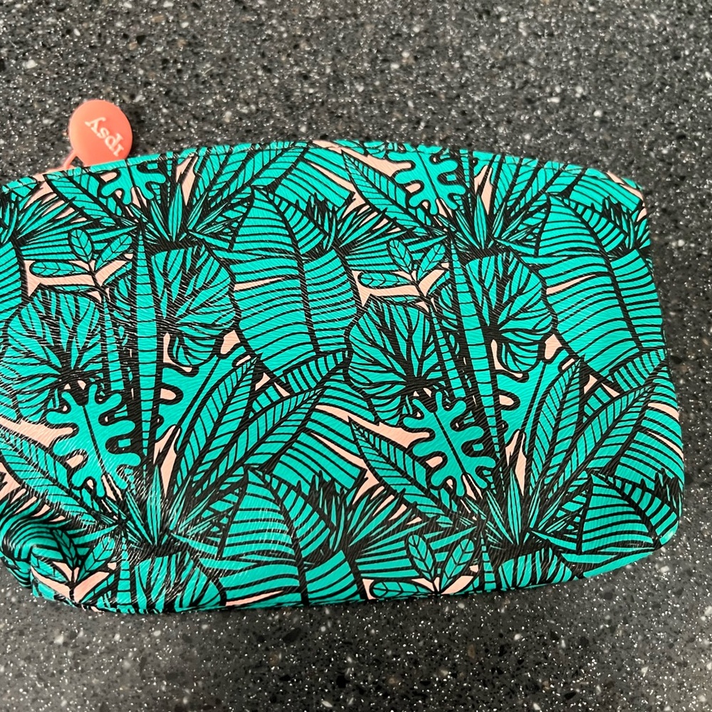 10/$10 ipsy Tropical Leaf Print Pouch - Teal and Black